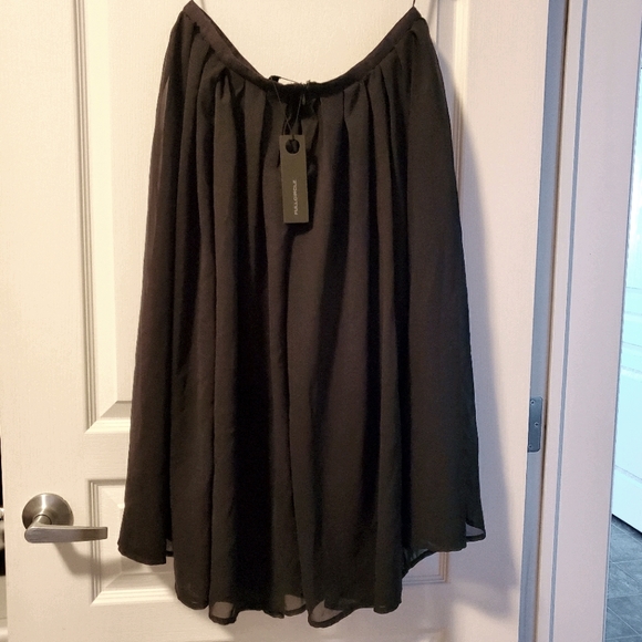 NWT. Full Circle UK. Flowy high waisted skirt - Picture 5 of 6